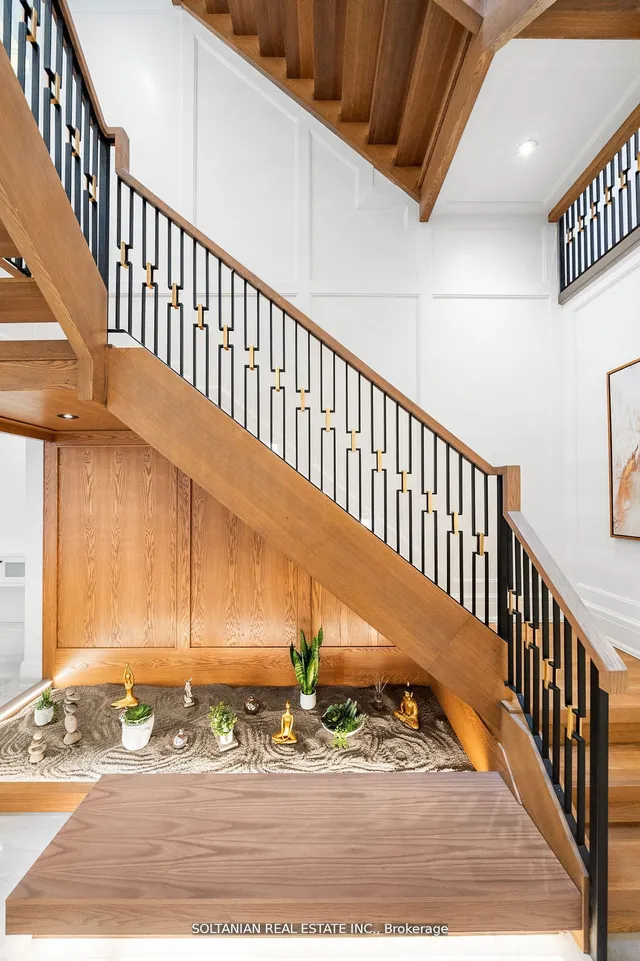 Additional image 35 of 148 Munro Blvd