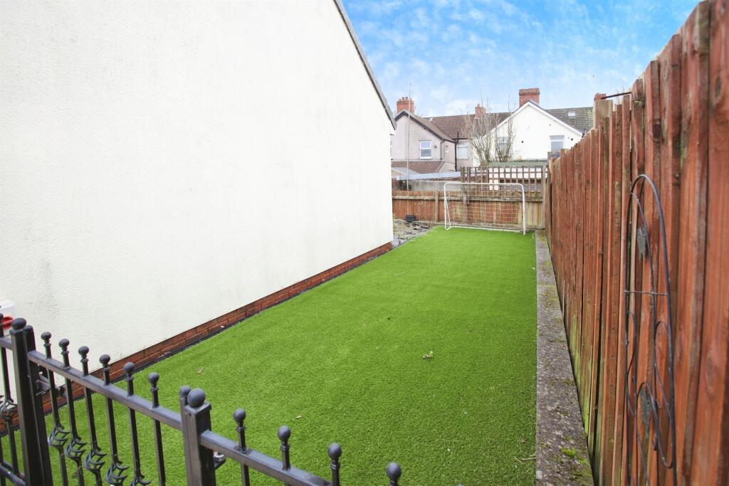 Additional image 17 of Meadowland Close, Caerphilly