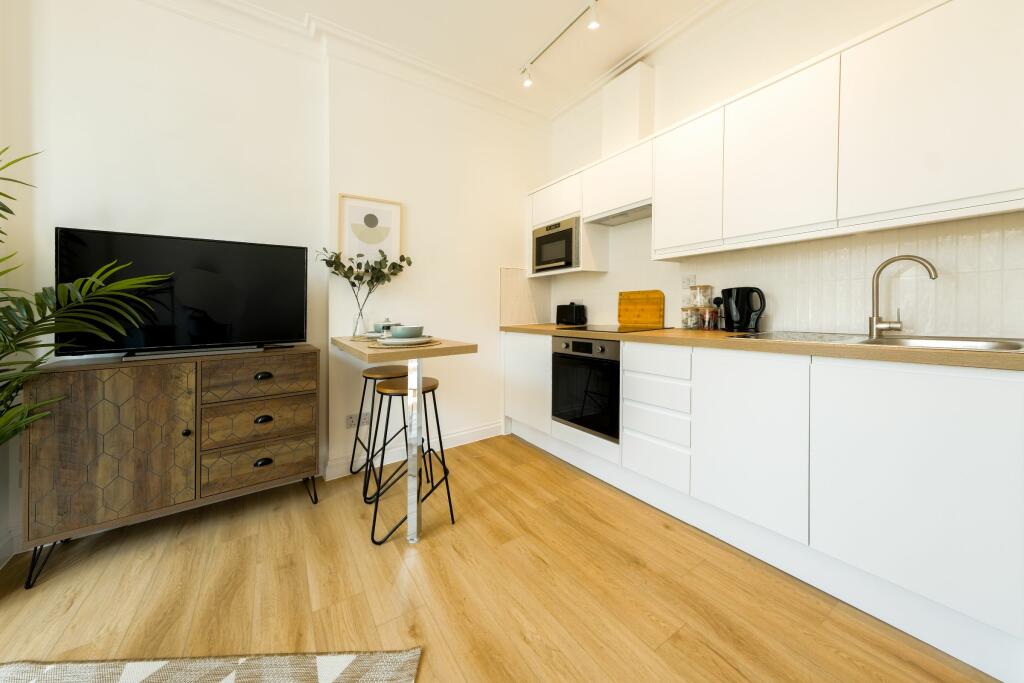 Additional image 7 of Grange Road, Clifton, Bristol