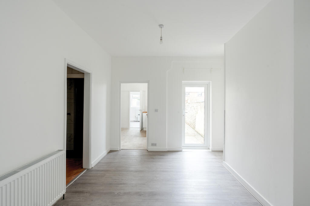 Primary image of Garden Flat, Toronto Road, Bristol