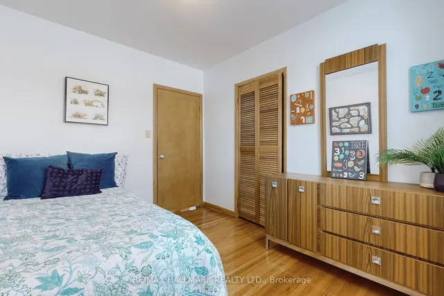 Additional image 18 of 114 Benjamin Blvd