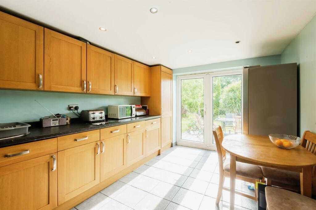 Additional image 7 of Croescade Lane, Llantwit Fardre, Pontypridd