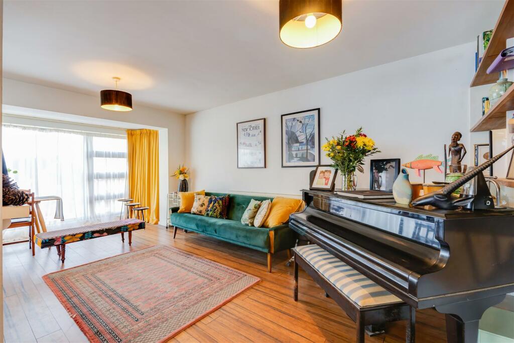 Additional image 12 of Church View, Llanblethian, Cowbridge, Vale of Glamorgan, CF71 7JJ