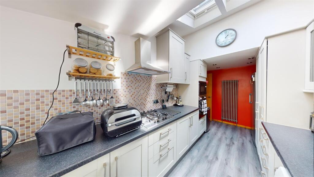 Additional image 3 of Cliffe Lane South, Baildon