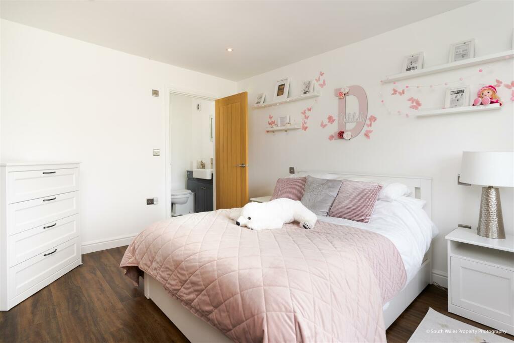 Additional image 22 of Sigingstone, Cowbridge