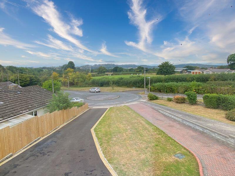 Additional image 9 of 11 Downs View Close, Aberthin, The Vale of Glamorgan, CF71 7HG