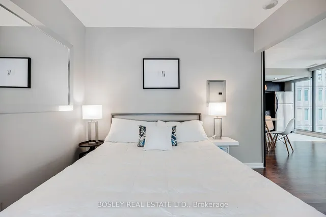 Additional image 19 of 33 Lombard St Unit 412