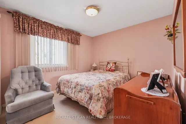 Additional image 27 of 38 Elora Dr Unit 19