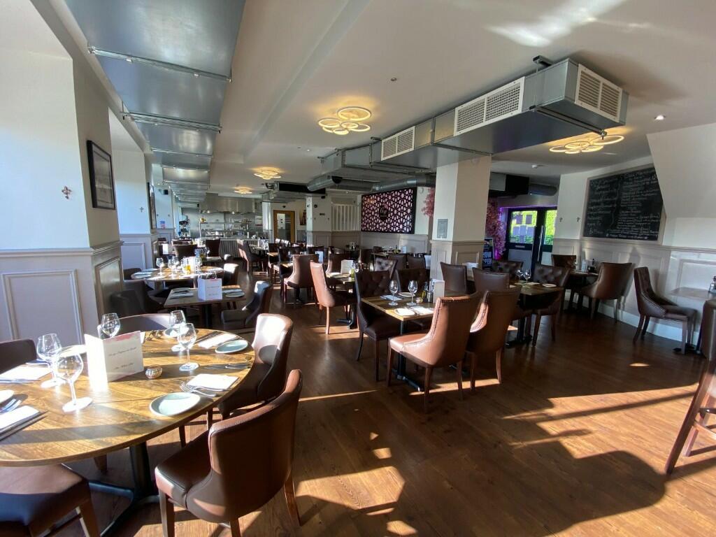 Additional image 30 of Hood Road, Barry, Vale Of Glamorgan, The, CF62