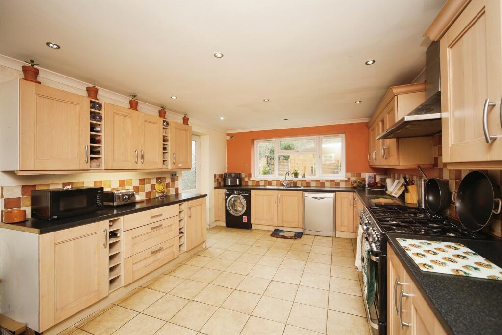 Additional image 14 of Augustine Avenue, Studley