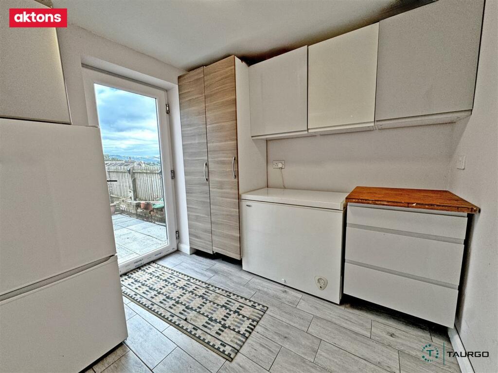 Additional image 8 of Caldicot Court, Caerphilly