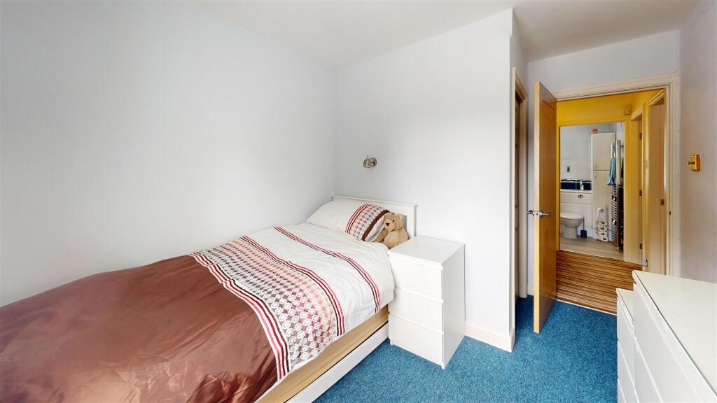 Additional image 15 of Cliffe Lane South, Baildon