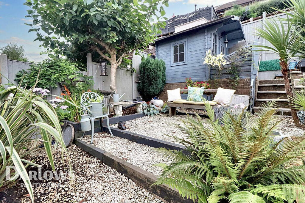 Additional image 34 of Ynys Hir, Pontypridd