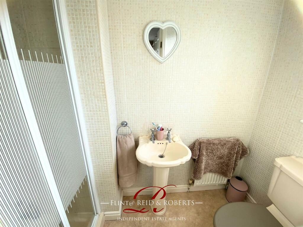 Additional image 13 of Min Awel, Flint