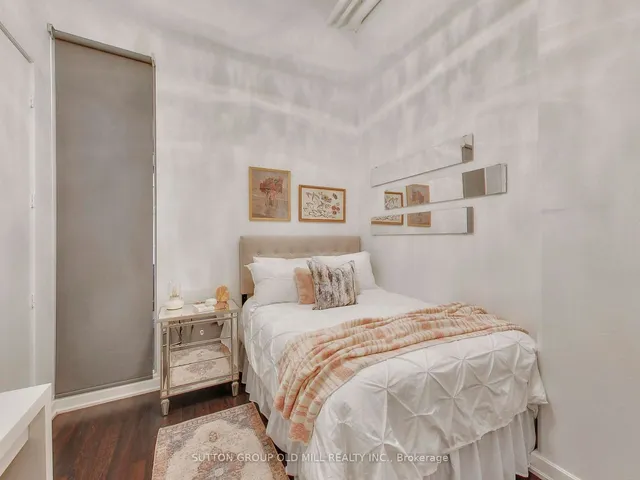 Additional image 20 of 380 Macpherson Ave Unit 242