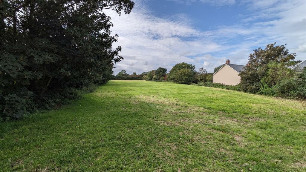 Additional image 15 of Gileston Road, Gileston