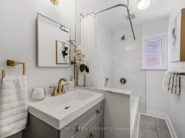 Additional image 13 of 318 Carlton St