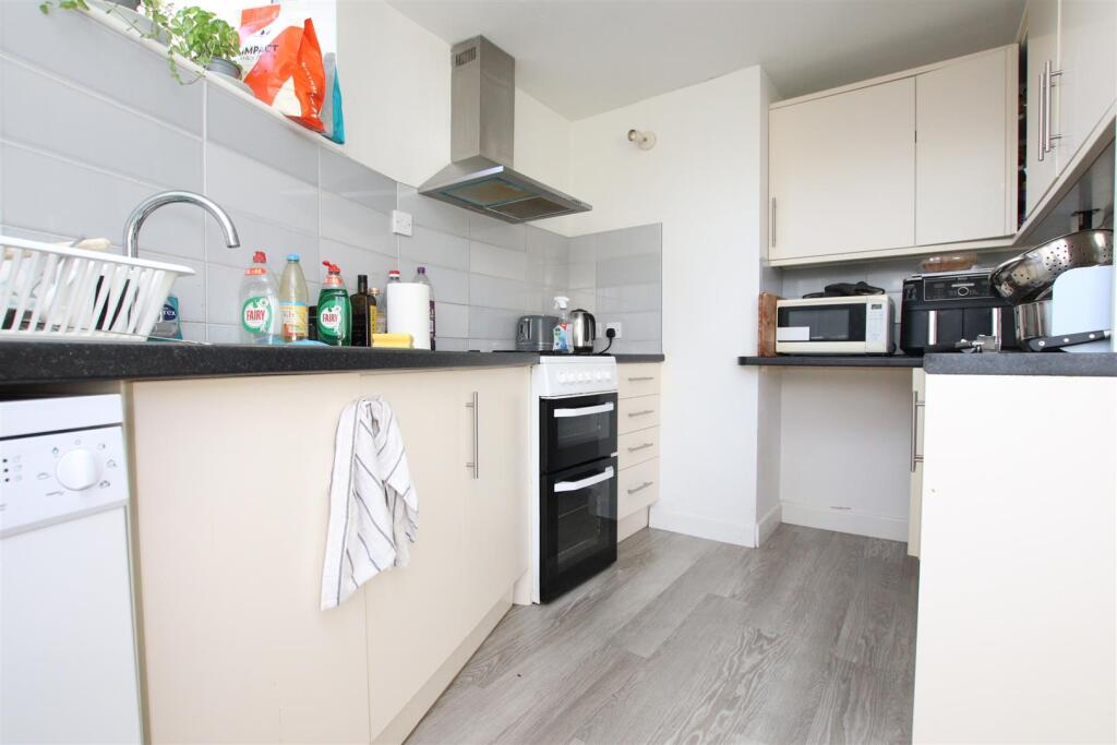 Additional image 4 of Wellsway, Bath, BA2