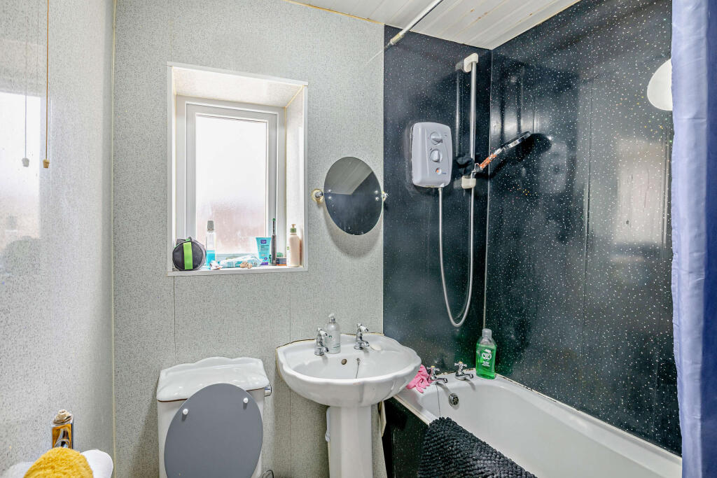 Additional image 9 of Mount avenue, Bradford, BD2