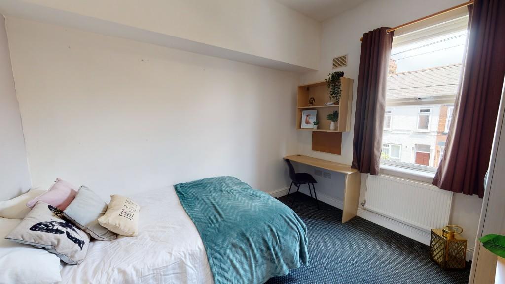 Ermine Road, Chester, Cheshire, CH2