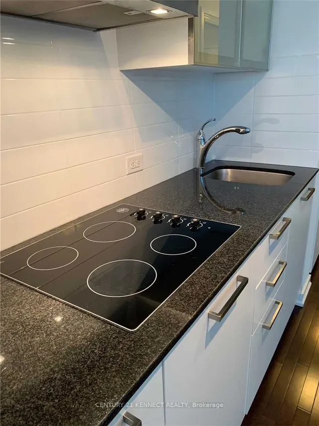 Additional image 14 of 12 York St Unit 3801