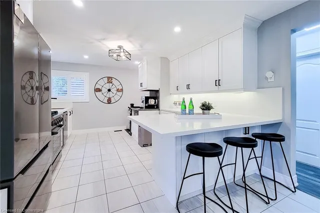 Additional image 10 of 49 Aberdeen Ave