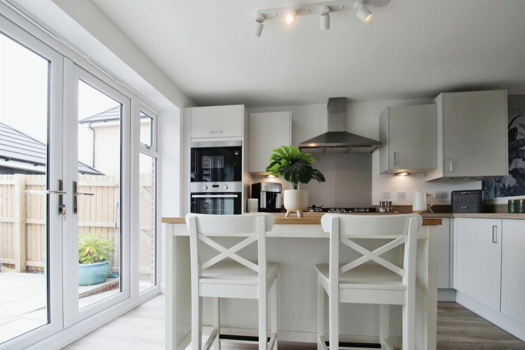 Additional image 2 of Rhodfa'r Hurricane, St. Athan, Barry