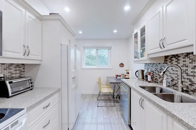 Additional image 18 of 28 Scotney Grve