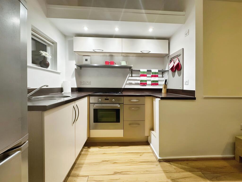 Additional image 6 of Clos Cwm Golau, Merthyr Tydfil