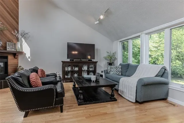 Additional image 12 of 11 Weneil Dr