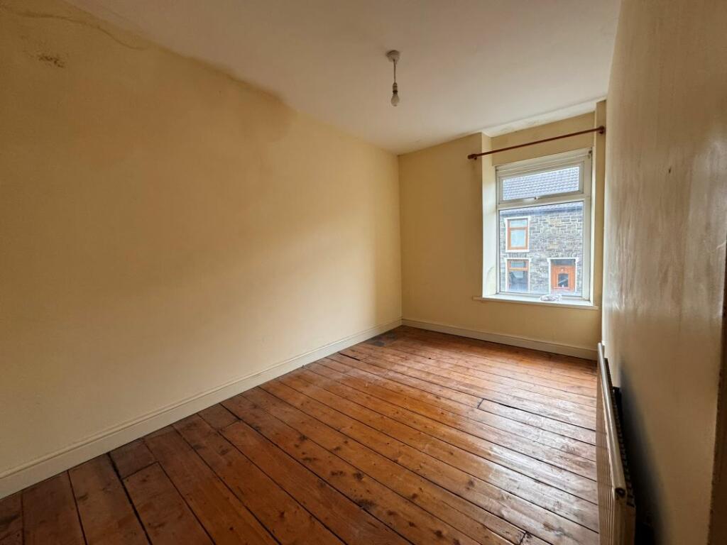 Additional image 8 of 55 High Street, Mountain Ash, RCT, CF45 3PE