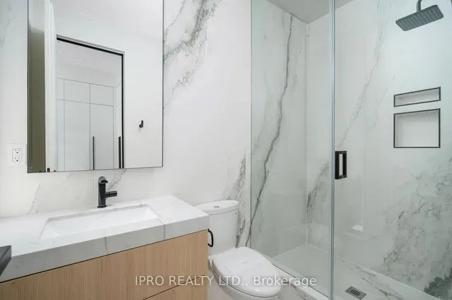 Additional image 26 of 951B Greenwood Ave