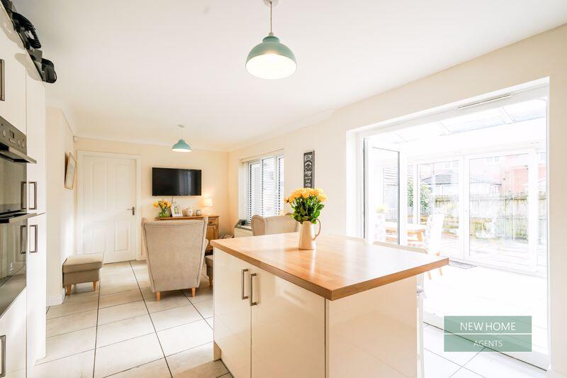 Additional image 8 of Balmoral Avenue, Heaton, Bolton, BL1 5UY