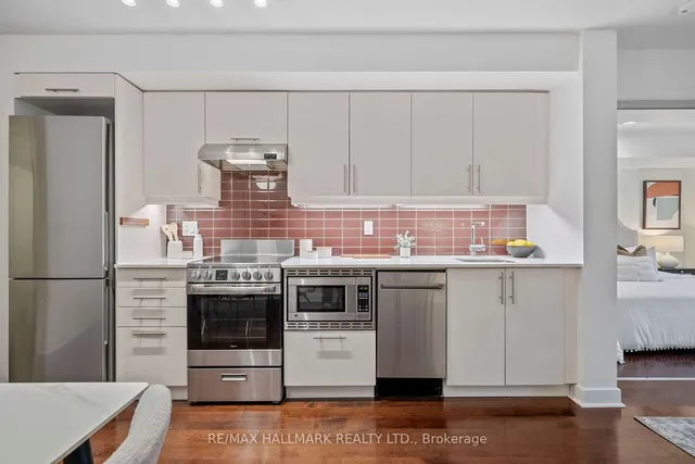 Additional image 13 of 320 Richmond St Unit 203