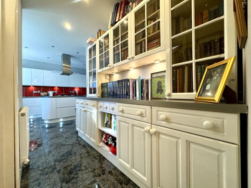 Additional image 18 of Bramblewood, Gwaelodygarth Close, Merthyr Tydfil