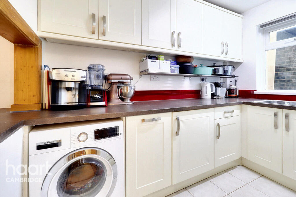 Additional image 9 of Hazelwood Close, Cambridge