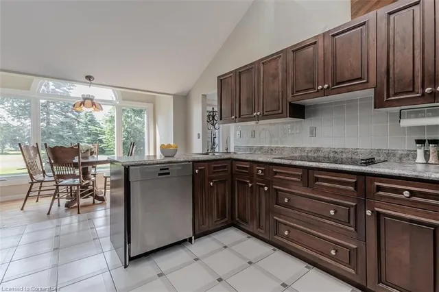 Additional image 16 of 11 Weneil Dr