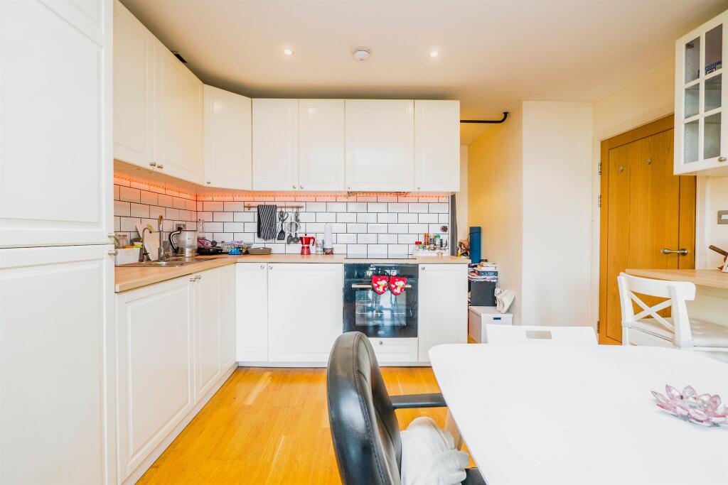 Additional image 6 of Bute Terrace, Cardiff