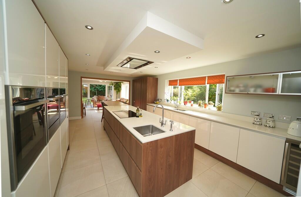 Additional image 3 of Village Road, Christleton, Chester