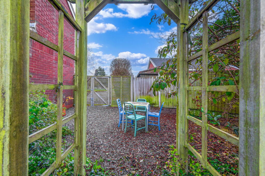 Additional image 40 of Willow Lea, Mollington, Chester, Cheshire