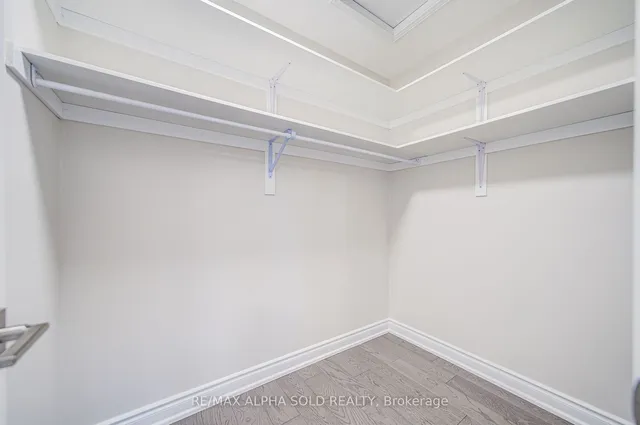 Additional image 24 of 126 Chapel Park Sq