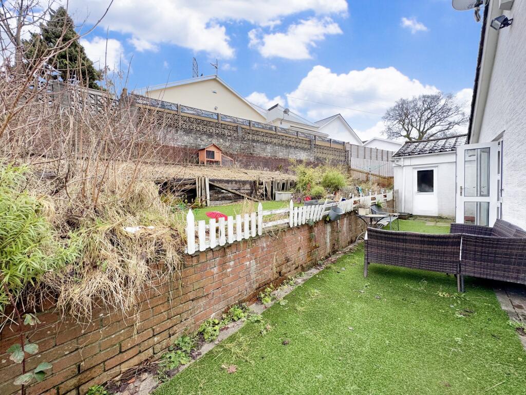 Additional image 23 of Lakeside Gardens, Merthyr Tydfil, CF48 1EN