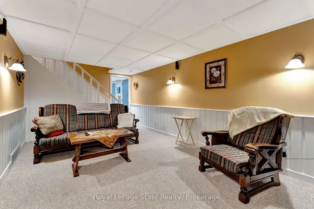 Additional image 27 of 685 Robson Rd