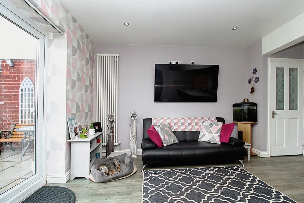 Additional image 17 of Hayes Lane, Sully, Penarth