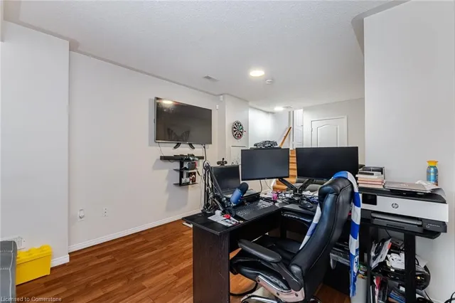 Additional image 32 of 1195 Chapman Dr