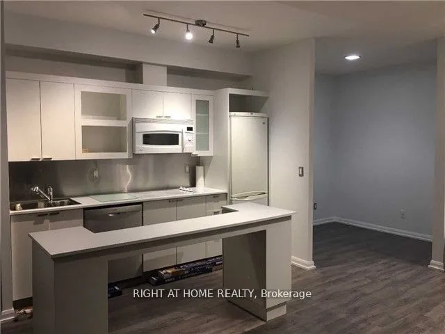 Additional image 9 of 111 Elizabeth St Unit 1601