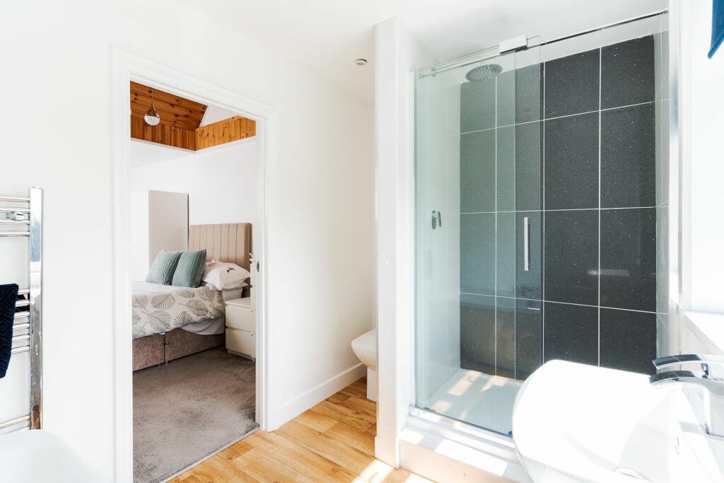 Additional image 12 of Port Road West, Barry