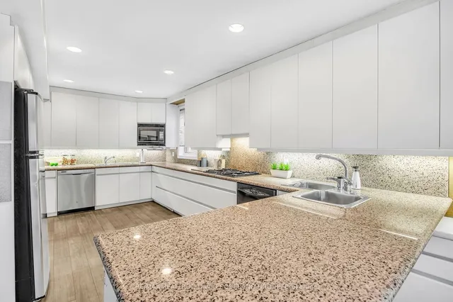 Additional image 14 of 14 Northmount Ave