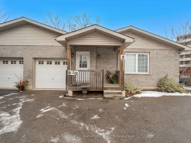 9 1/2 York St Unit 2