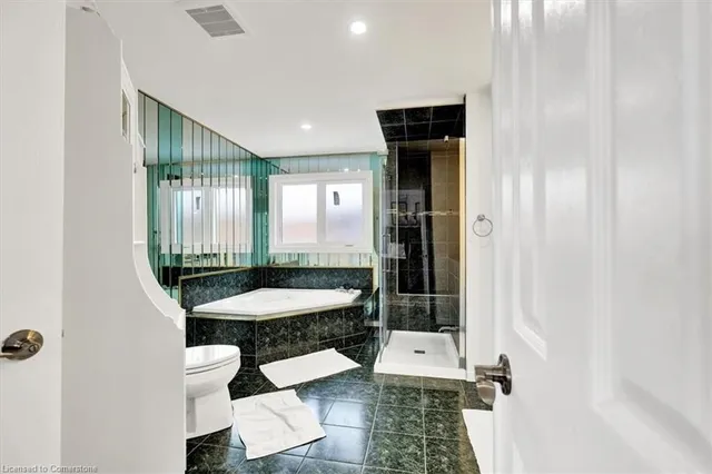 Additional image 31 of 13 Treeview Crt